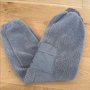 Hippie Rose Charcoal Sherpa Joggers